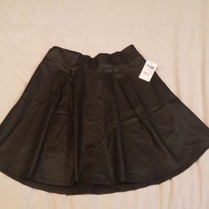 Charlotte russe Skirt